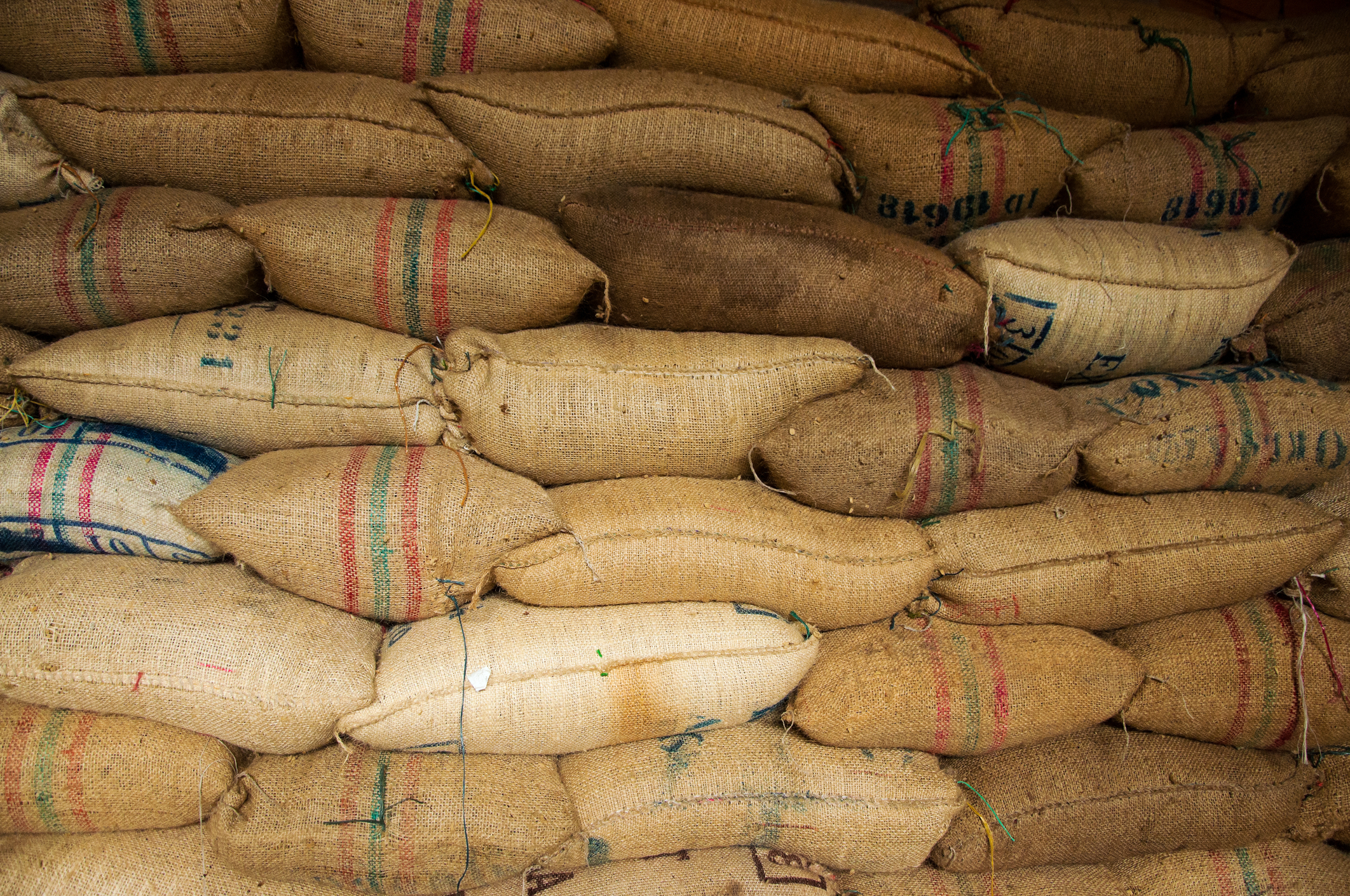 Koffie opslag bij de koffieplantage